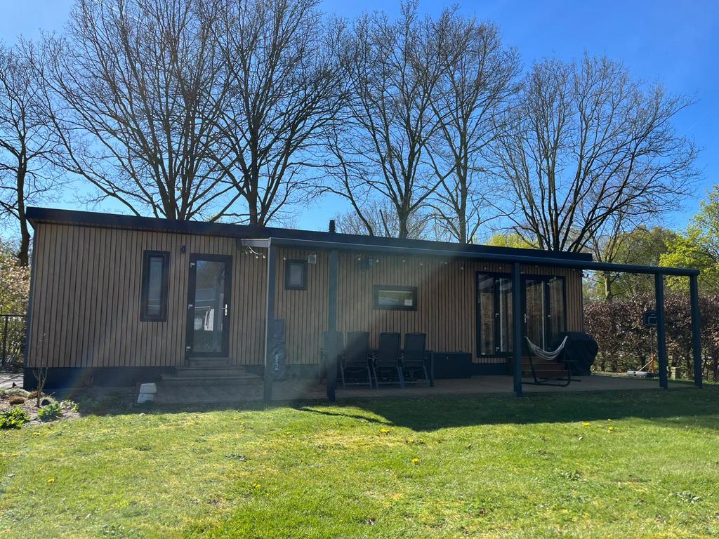 Chalet camping de Bergen in wanroij, Huizen en Kamers, Recreatiewoningen te koop, Noord-Brabant, 60 m², Verkoop zonder makelaar