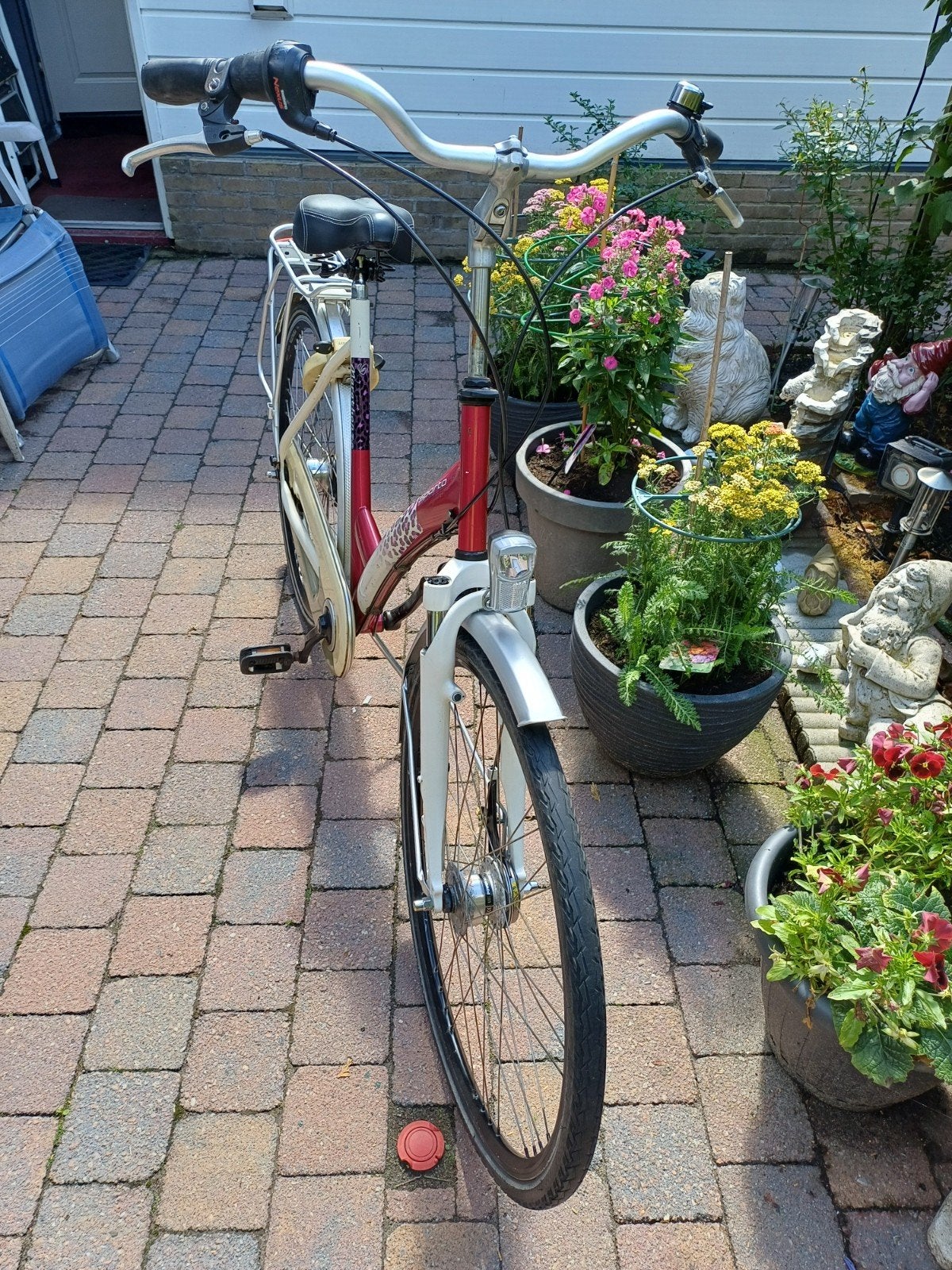 Te koop Een Nette dames fiets, Ophalen, Gebruikt