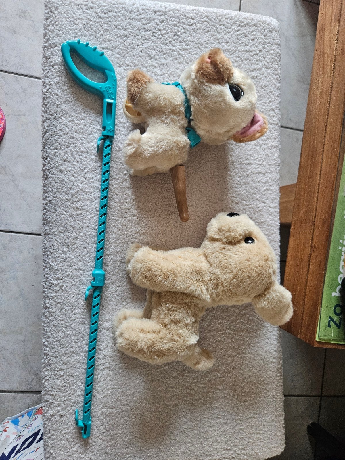 Hond en kat speeltoed, Kinderen en Baby's, Gebruikt, Overige merken, Overige karakters, Middelgroot (20 tot 80 cm)