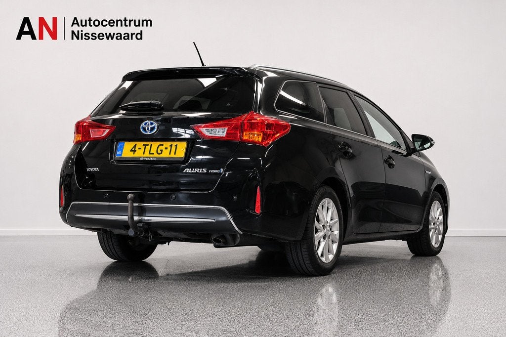 Toyota Auris Touring Sports 1.8 Hybrid Lease+ |Pano|Leder|Ca, Euro 5, Gebruikt, Zwart, Zwart