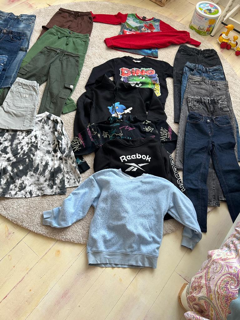 Kinderkleding maat 122 - 128 jongens kleding va 5,00, Ophalen of Verzenden, Zo goed als nieuw, Jongen, Trui of Vest