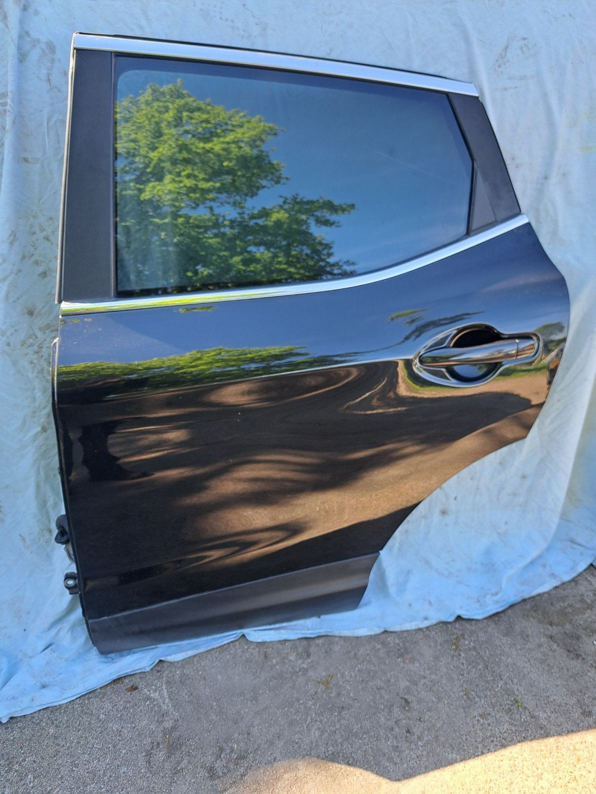 La portier nissan qashqai
Bj 2015
J11
Z11G Kleurcode
Zoekt, Auto-onderdelen, Ophalen, Voor, Nissan, Deur