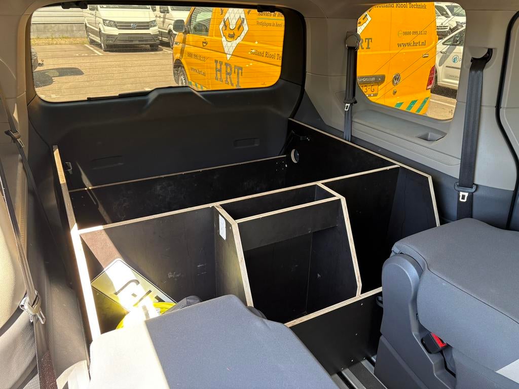 VW Multivan T7 transport honden bench, Ophalen