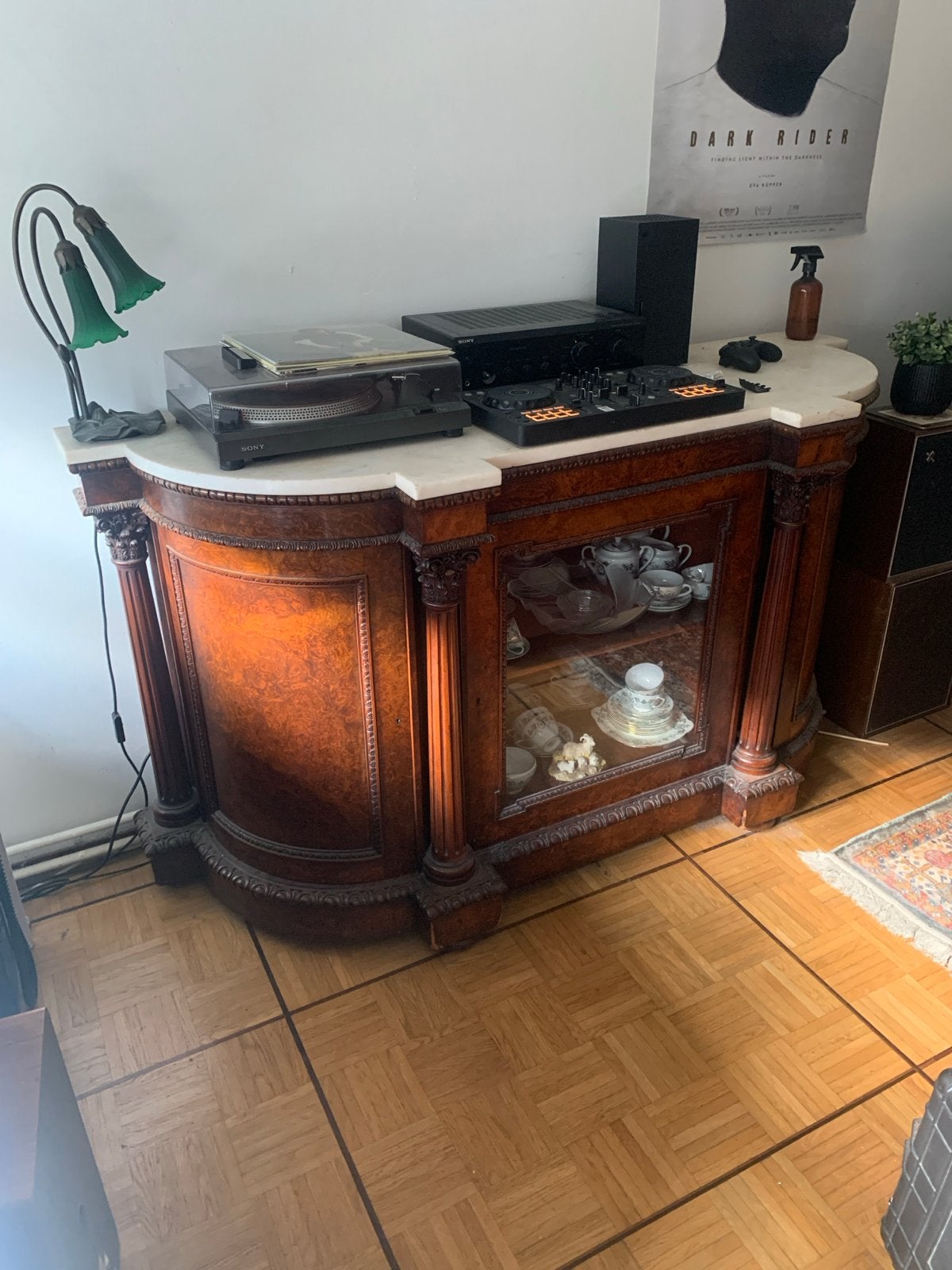 Antieke dressoir met marmeren blad, Ophalen