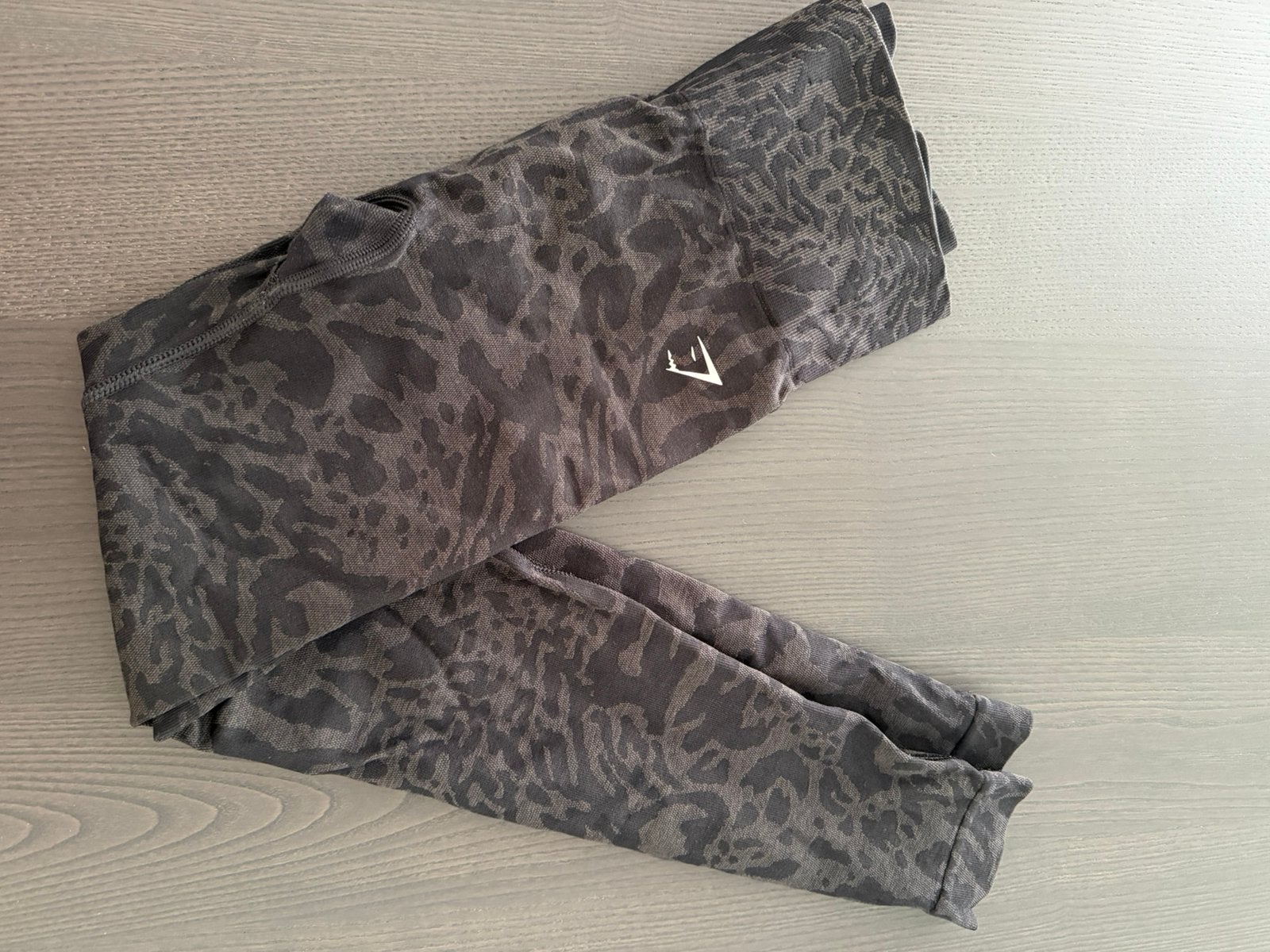 Gymshark seamless apadter legging scrunch, Ophalen of Verzenden, Zo goed als nieuw, Maat 36 (S), Kort