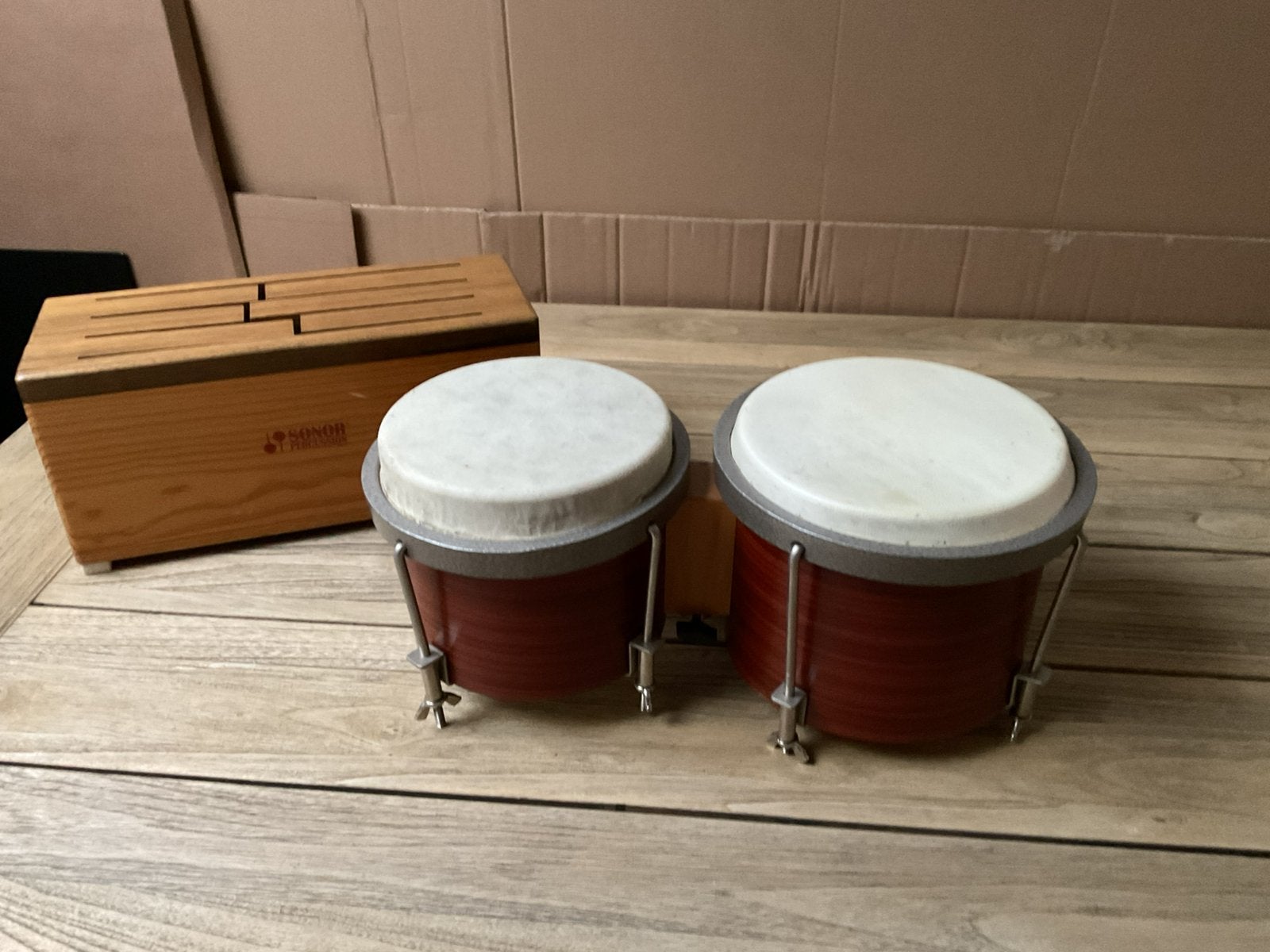 TE KOOP AANGEBODEN: 2 SLAGINSTRUMENTEN, Muziek en Instrumenten, Ophalen, Zo goed als nieuw, Melodische percussie