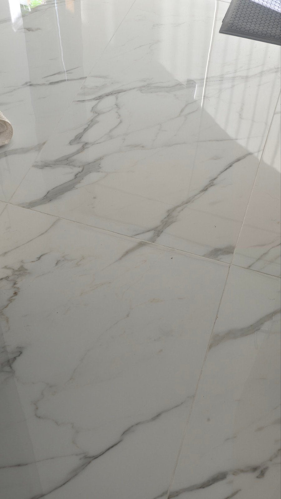 Nieuwe marmerlook tegels, Ophalen, 60 cm of meer, Nieuw, 10 m² of meer