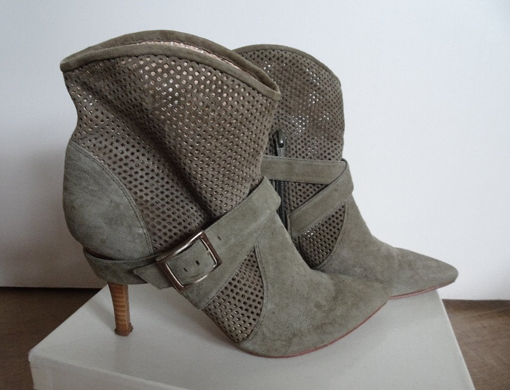 SUEDE LAARSJES VAN UNISA MAAT 38, Kleding | Dames, Schoenen, Lage of Enkellaarzen, Ophalen of Verzenden, Zo goed als nieuw, Unisa