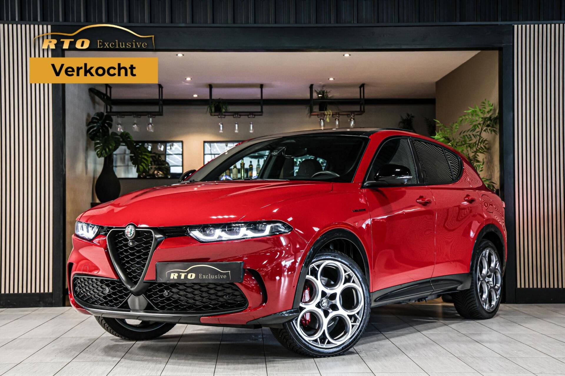 Alfa Romeo Tonale 1.3T PHEV Veloce|Pano|Leder|ventilatie|19", Auto's, Automaat, 77 km/l, Bedrijf, Vierwielaandrijving