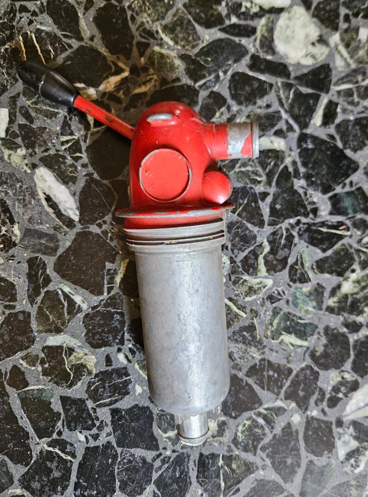 Oliehandpomp / Brandstofhandpomp - Olievatpomp, Ophalen of Verzenden, Gebruikt