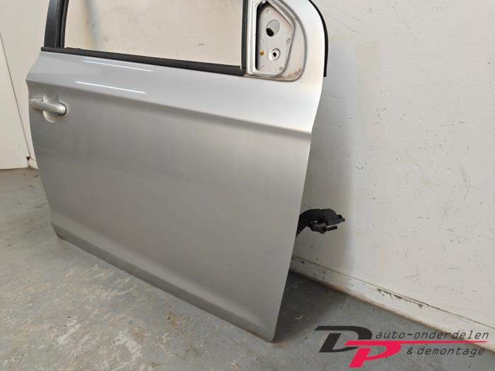 Portier 4Deurs rechts-voor van een Hyundai I20 (FG), Auto-onderdelen, Gebruikt, -, Deur, -