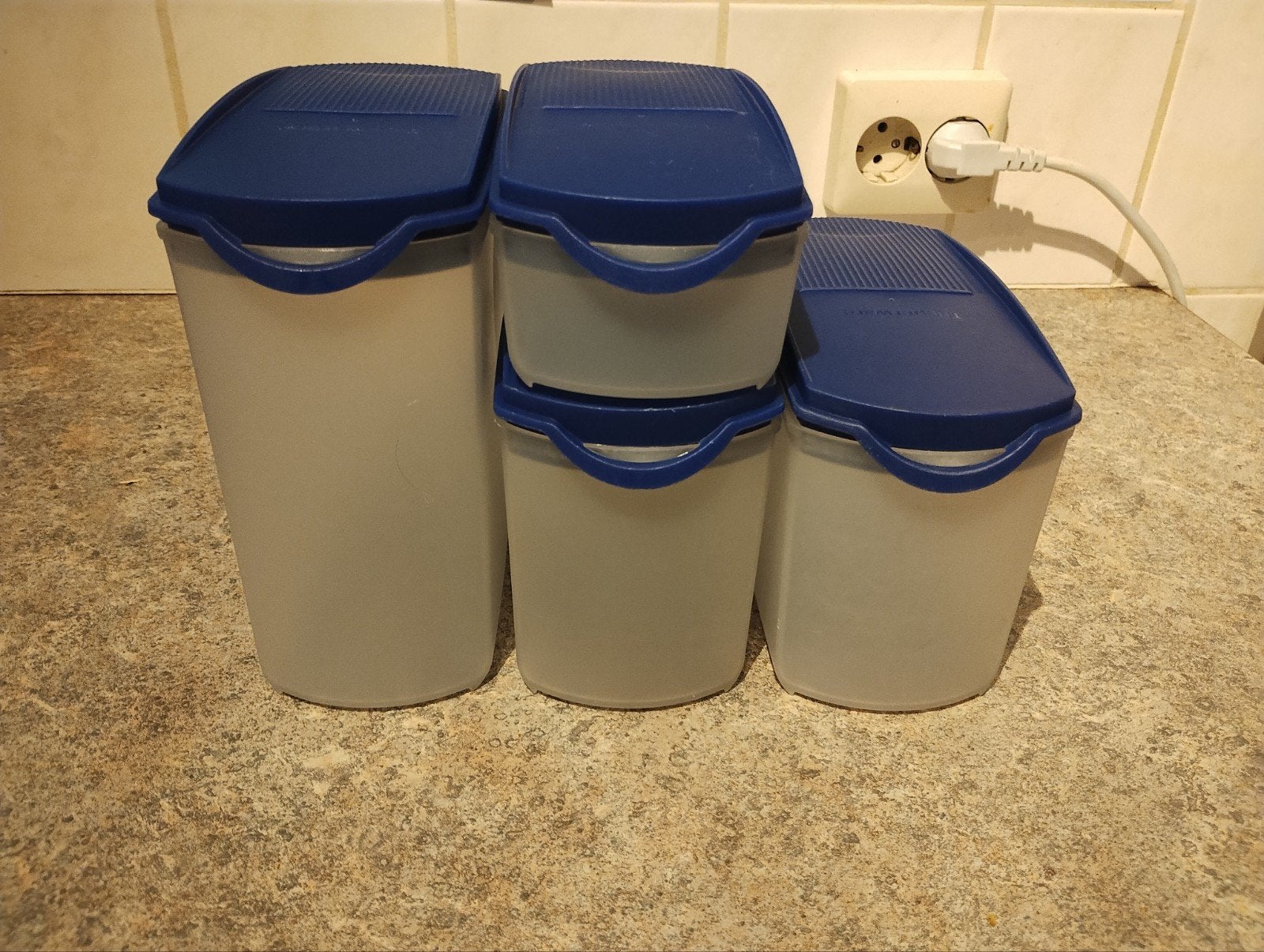 tupperware ruimtespaarders met klepdeksel, Ophalen of Verzenden, Overige typen