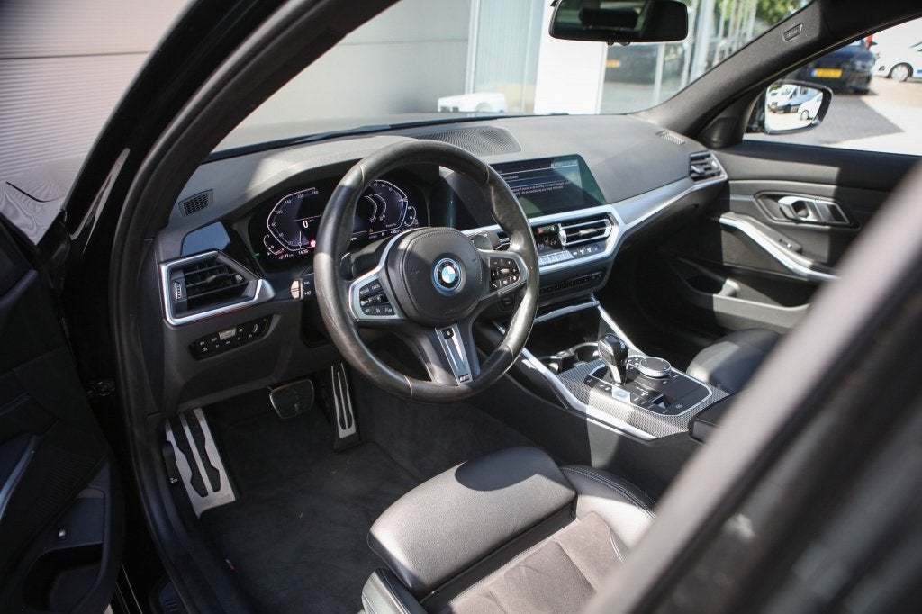 BMW 3-serie 330e M-Sport | Apple Carplay/Android Auto | Stuu, Auto's, 1998 cc, Achterwielaandrijving, Gebruikt, Euro 6