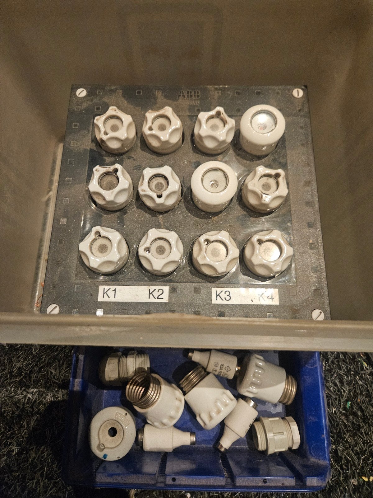 ABB Hafobox Stoppenkast Verdeelkast (4 groepen) + toebehore, Doe-het-zelf en Verbouw, Ophalen of Verzenden