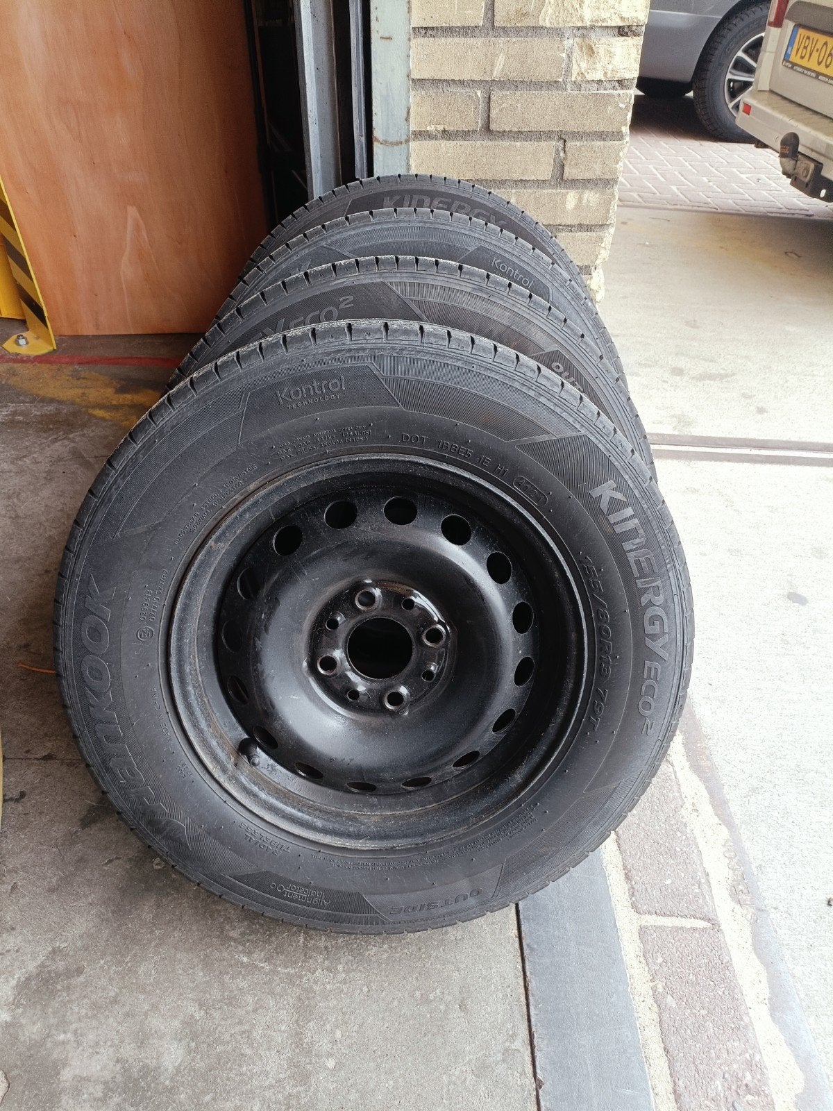 4x Hankook Kinergy Eco 2 155/80-13 op Panda velgen, Auto-onderdelen, Ophalen, 155 mm, 13 inch, All Season
