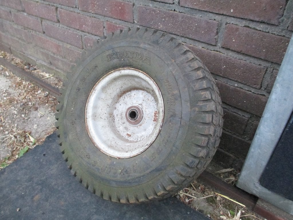 Voorwiel 15x6.00-6 Gutbrod MTD White Yard Man Bolens, Ophalen of Verzenden, Gebruikt, 50 cm of meer