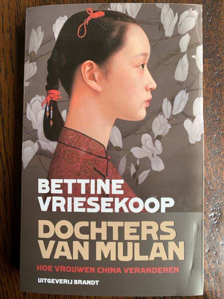 Dochters van Mulan - Bettine Vriesekoop, Ophalen of Verzenden, Nieuw, Nederland