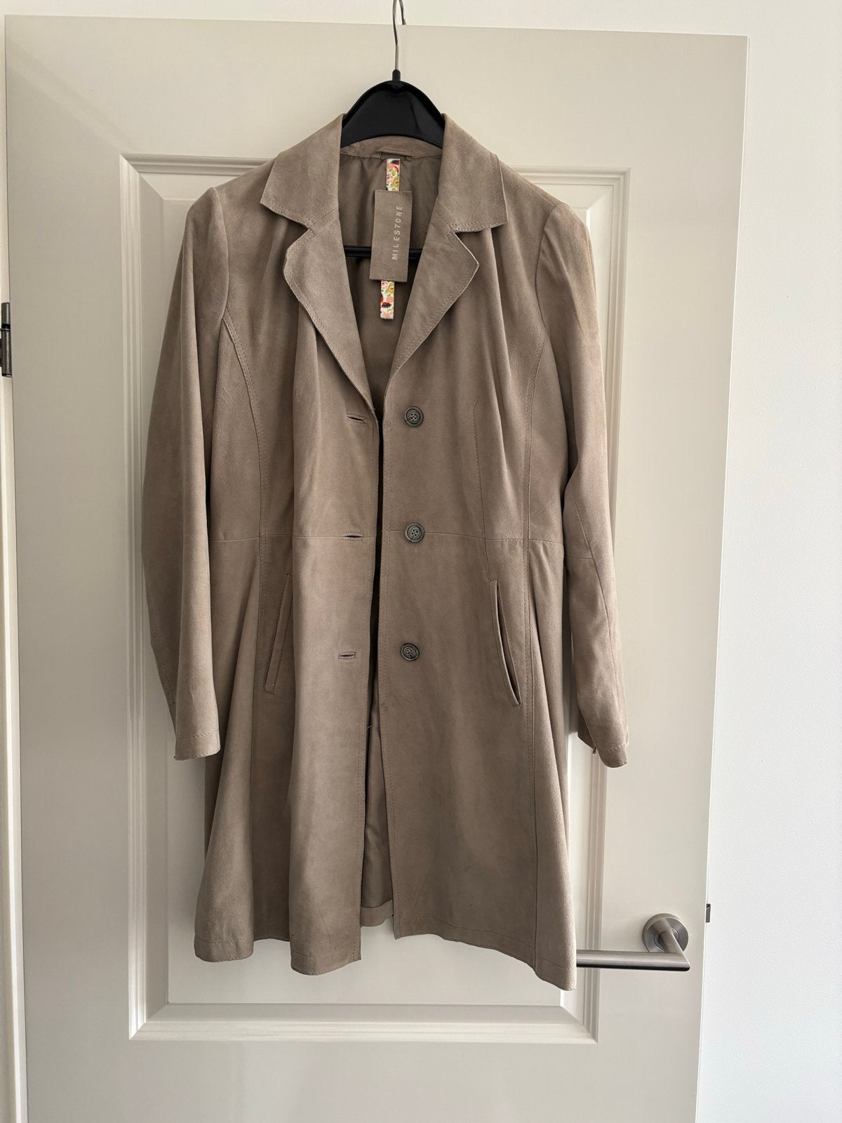 Milestone Suède Dames Jas Taupe Maat 40, Ophalen of Verzenden, Gedragen, Maat 38/40 (M), Overige kleuren