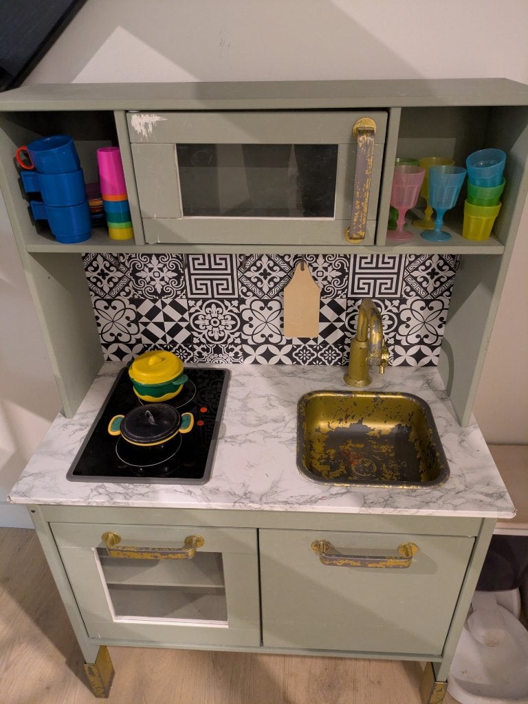 Aangepast IKEA DUKTIG speelkeukentje incl. veel accessoires, Kinderen en Baby's, Speelgoed | Speelkeukens, Ophalen, Gebruikt, Hout
