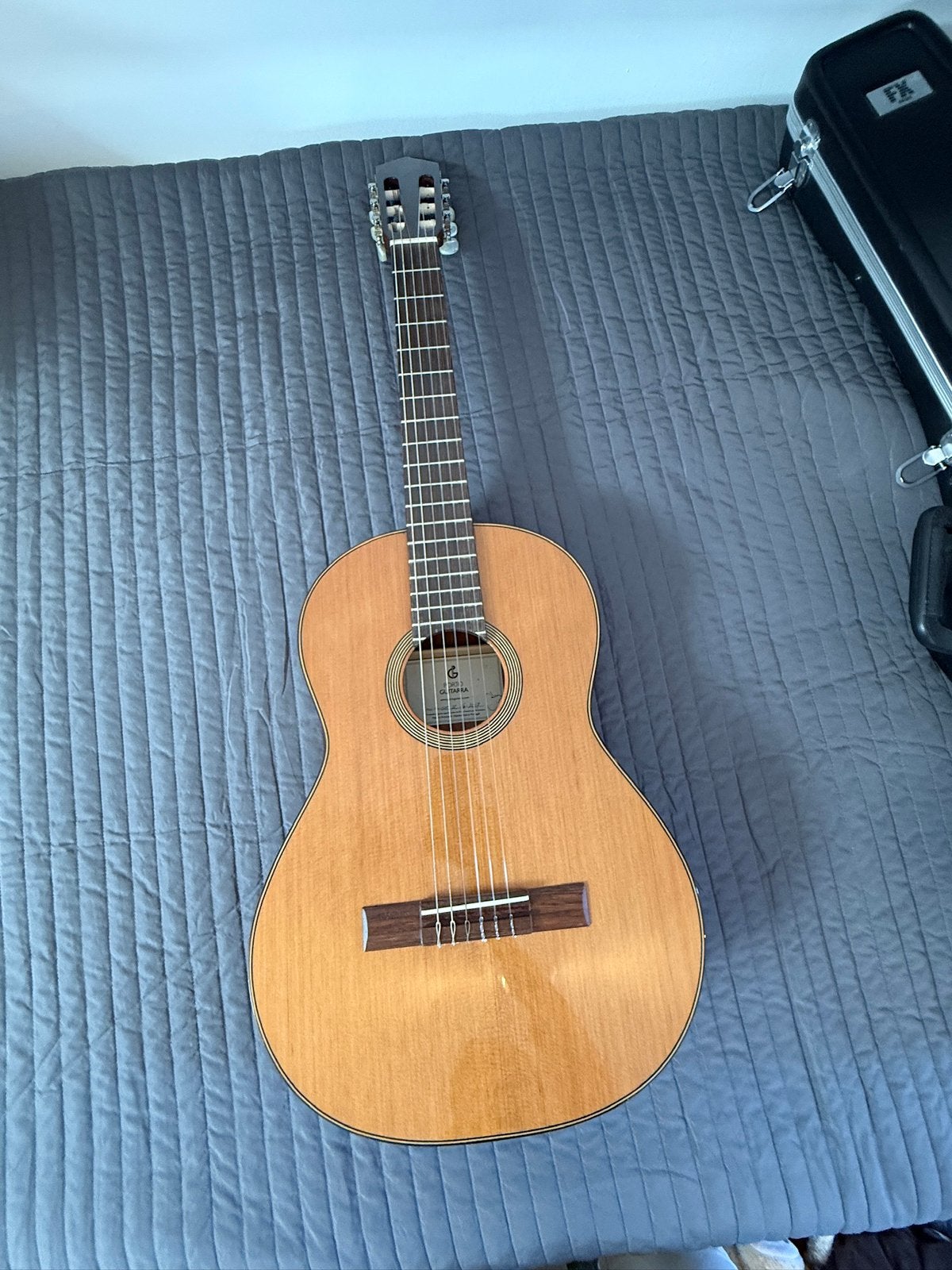 Porto Guitarra Klassieke Gitaar met Koffer, Ophalen, Zo goed als nieuw, Klassieke of Spaanse gitaar, Met koffer