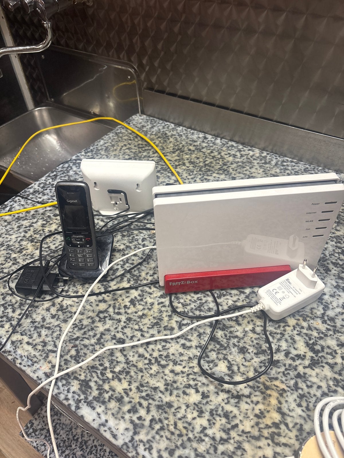 Fritz!Box Wifi Router met Gigaset Vaste Telefoon, Ophalen, Gebruikt, 1 handset