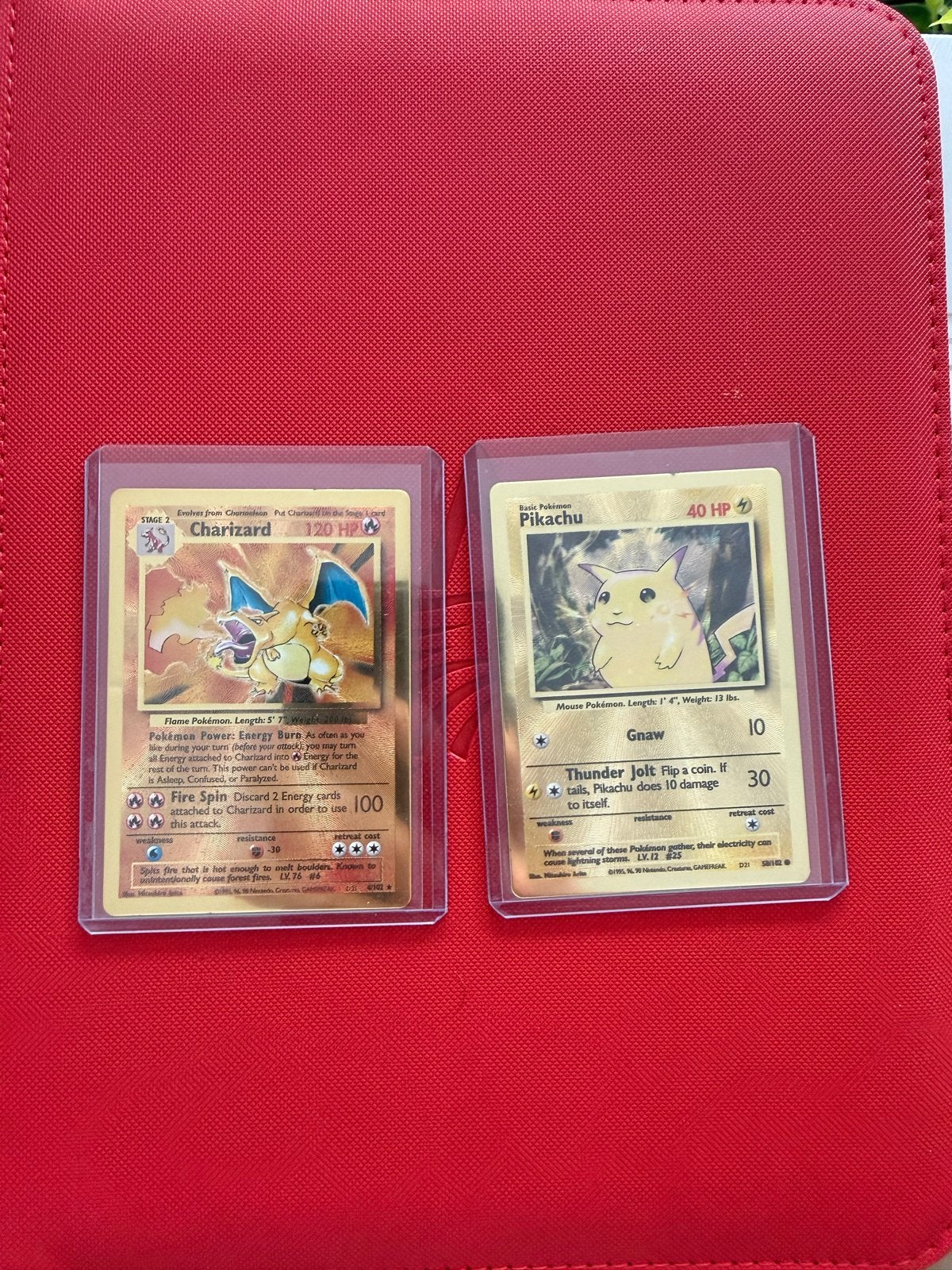 Pokémon Charizard & Pikachu kaarten, promo celebrations, Ophalen of Verzenden, Zo goed als nieuw, Meerdere kaarten, Foil