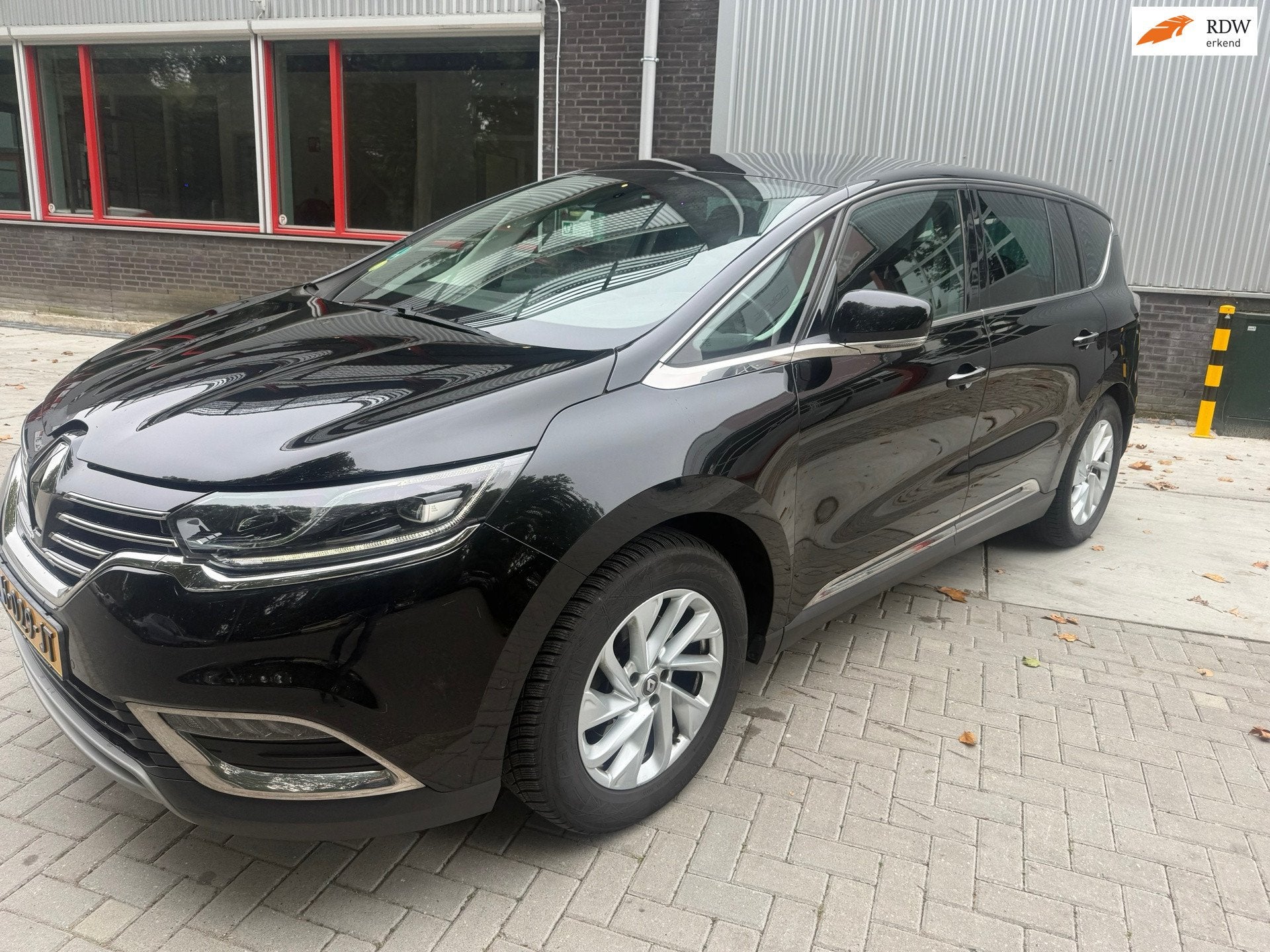 Renault Espace 1.6 dCi Expression 7p., Auto's, Gebruikt, Euro 6, 4 cilinders, 2000 kg