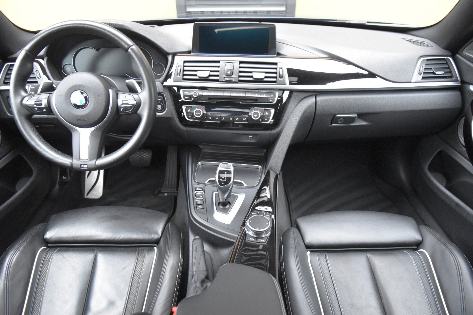 BMW 4 Serie Gran Coupé 440i xDrive High Executive * M-Sport, Auto's, Dealer onderhouden, Met garantie (alle), Blauw, Bedrijf