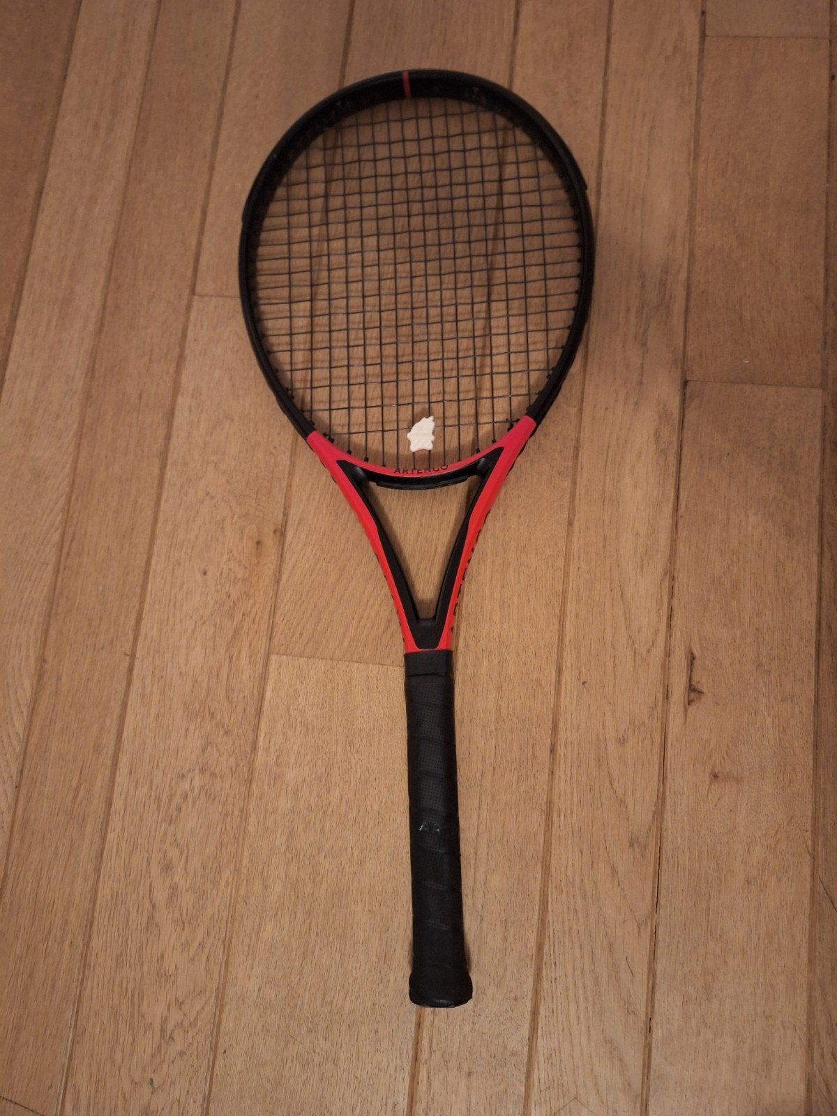 Artengo Tennisracket TR990 Power Pro 300g
rood/zwart 300, Ophalen of Verzenden, Zo goed als nieuw, Racket, L2