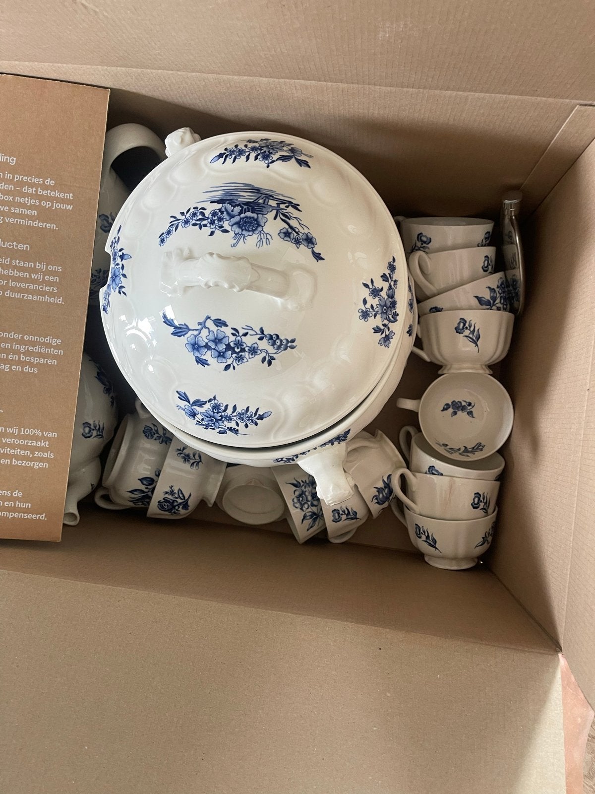 Antiek Petrus Regout servies - Bouquet Bleu (2 dozen), Ophalen