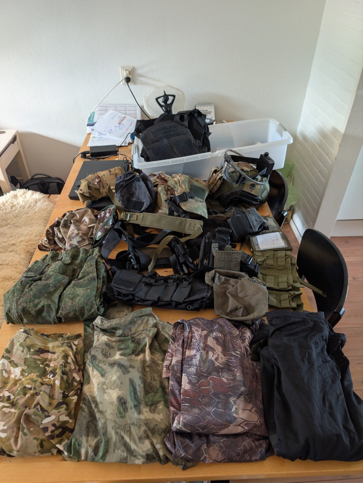 kleding, carrière poutches, Ophalen of Verzenden