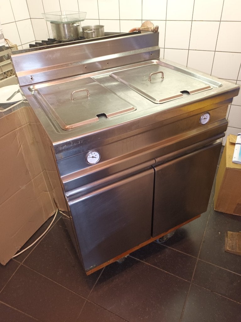Dubbele gas friteuse, Witgoed en Apparatuur, Frituurpannen, 4 liter of meer, Ophalen