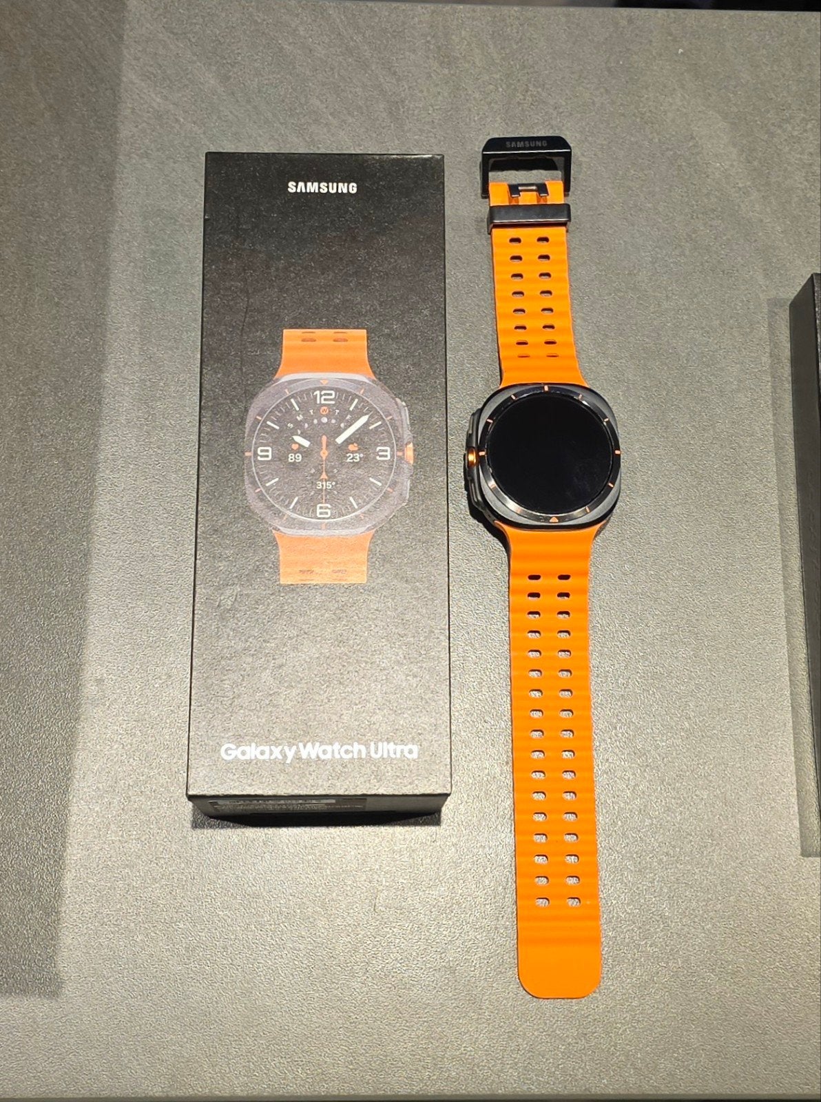 Galaxy watch 7 ultra met garantie to 20/12, Ophalen of Verzenden, Gebruikt, Zwart, Android
