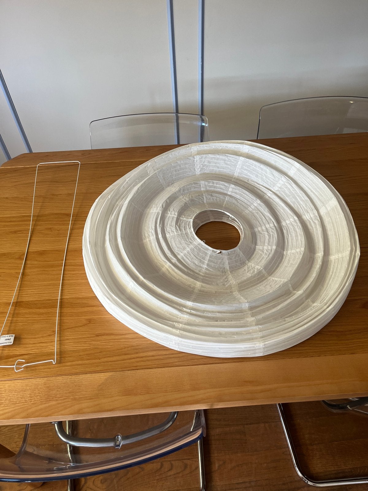 Gratis IKEA GULLUSDARE papieren lampenkap - 70 cm, Huis en Inrichting, Lampen | Hanglampen, Ophalen, Zo goed als nieuw, 50 tot 75 cm