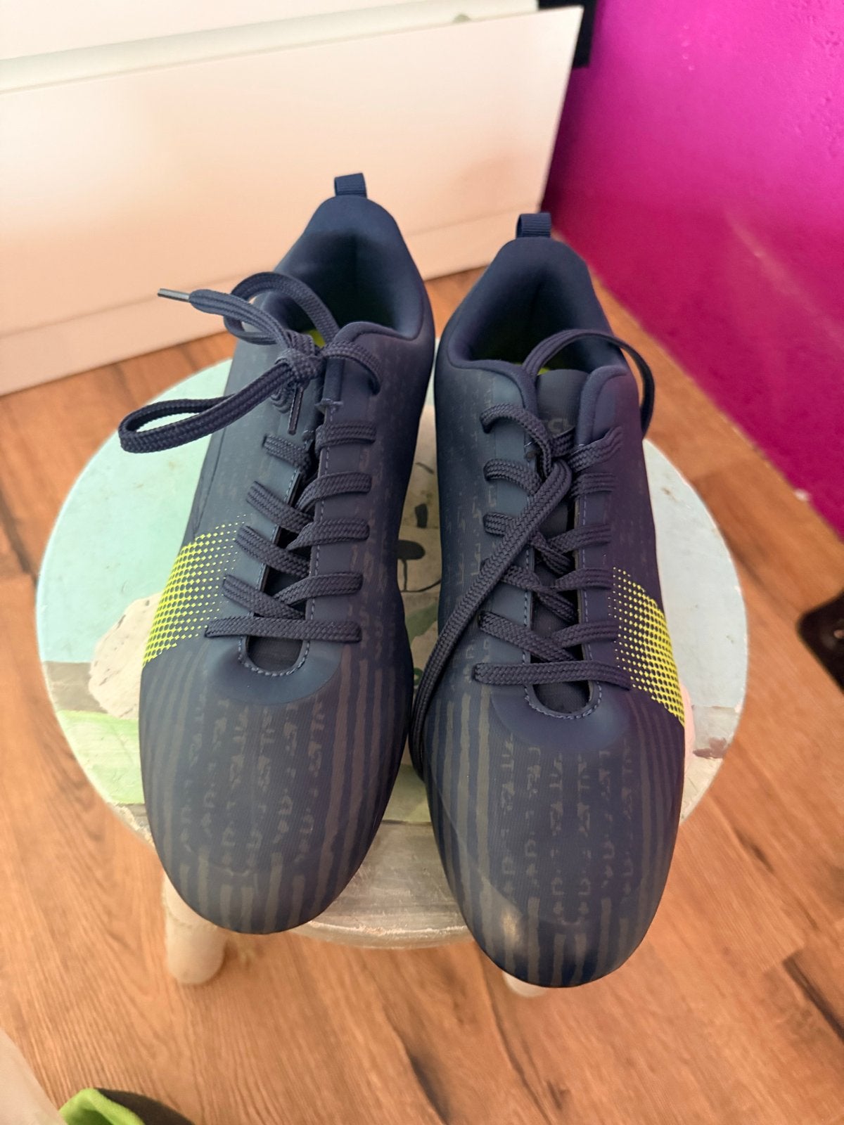 Gebruikte Voetbalschoenen Maat 41 - Noppen Nog Netjes, Sport en Fitness, Voetbal, Ophalen, Gebruikt, Schoenen