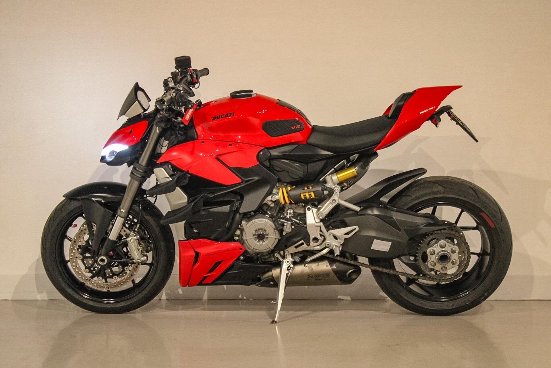 Ducati Streetfighter V2 Akrapovic Titanium UNIEK, Bedrijf, Ducati Streetfighter V2, Meer dan 35 kW, Toermotor