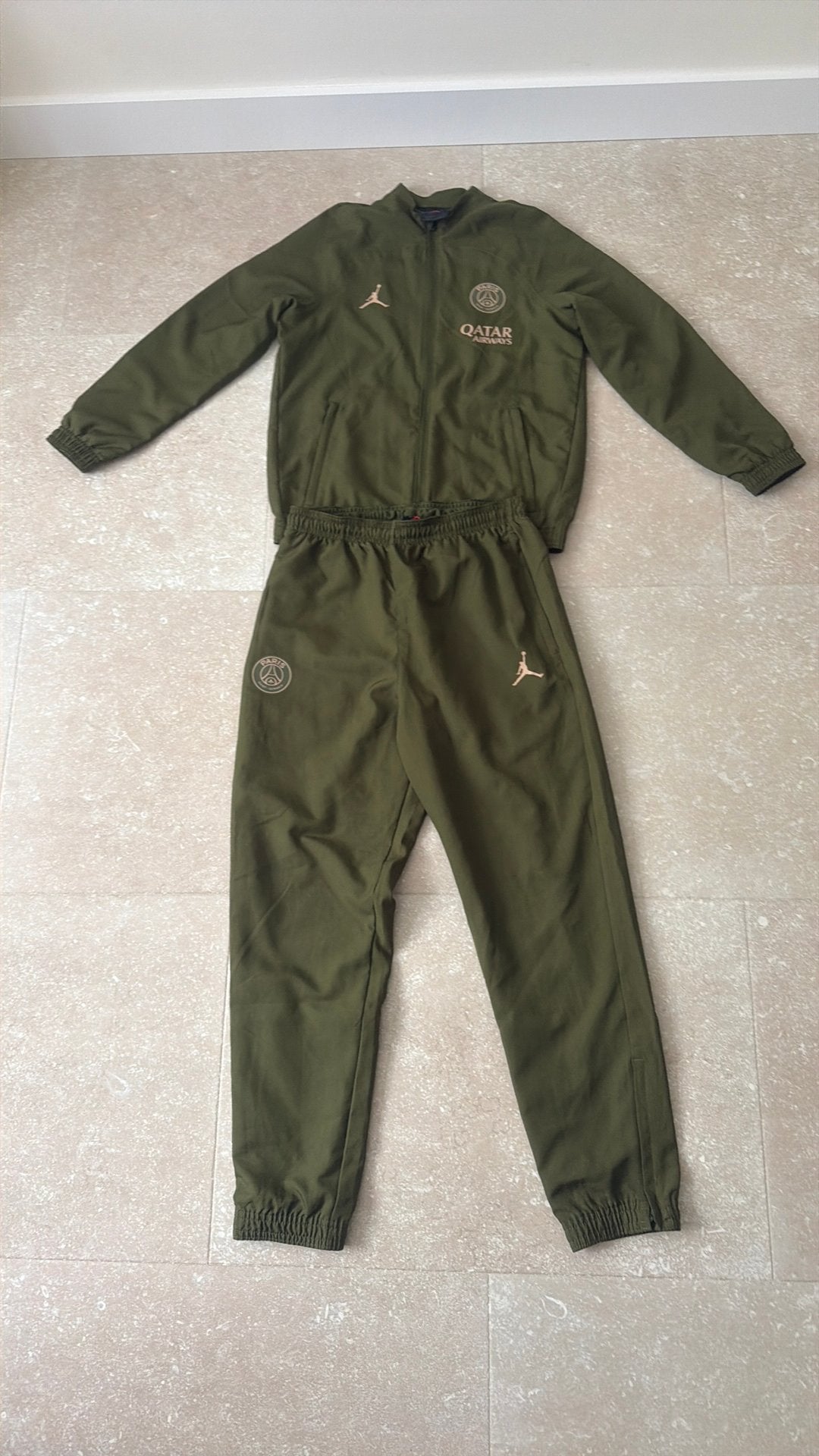 Trainingspak, Ophalen of Verzenden, Nieuw, Jongen, Sport- of Zwemkleding