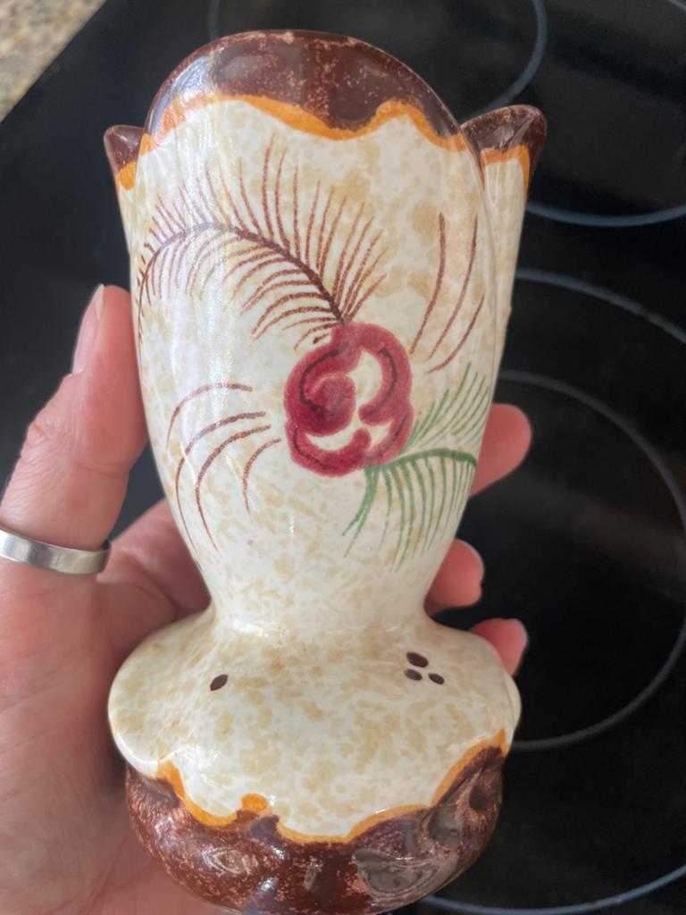 Vintage Zenith Gouda vaasje, handbeschilderd bloemmotief, Ophalen of Verzenden