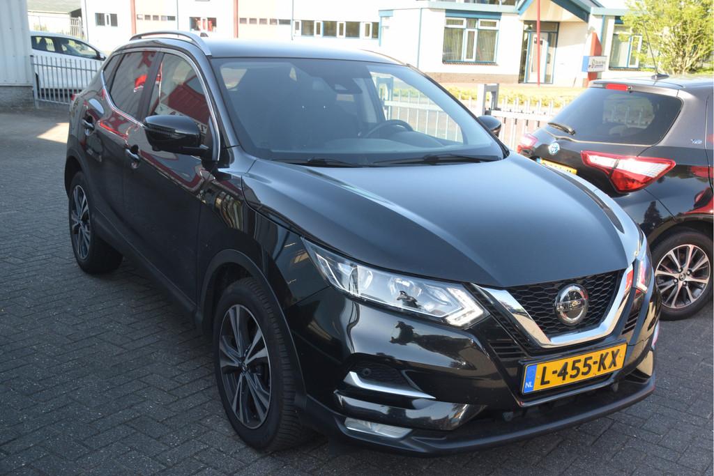 Nissan QASHQAI 1.3 DIG-T Design Edition Carplay | Pano | Key, Stof, Euro 6, Met garantie (alle), Zwart
