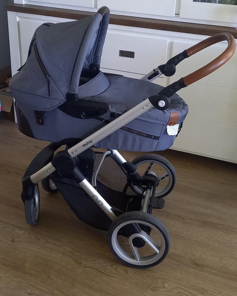 Mutsy Evo Industrial kinderwagen, Kinderen en Baby's, Gebruikt, Mutsy, Verstelbare duwstang, Ophalen