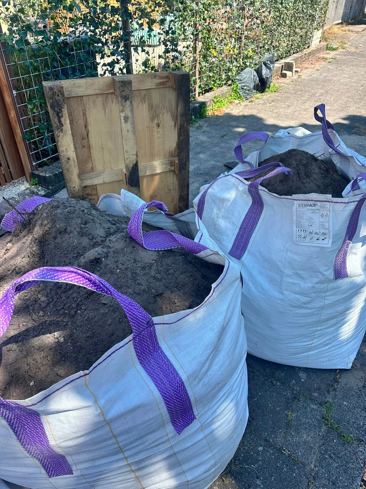 2 bigbags schone tuinaarde gratis op te halen, Ophalen, Overige typen