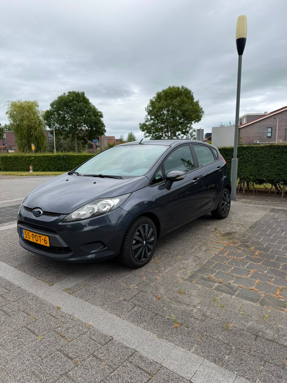 Ford Fiësta 1.25 44KW 5DR 2011 Grijs NAP!, Auto's, Ford, Voorwielaandrijving, 40 €/maand, 1242 cc, 4 cilinders