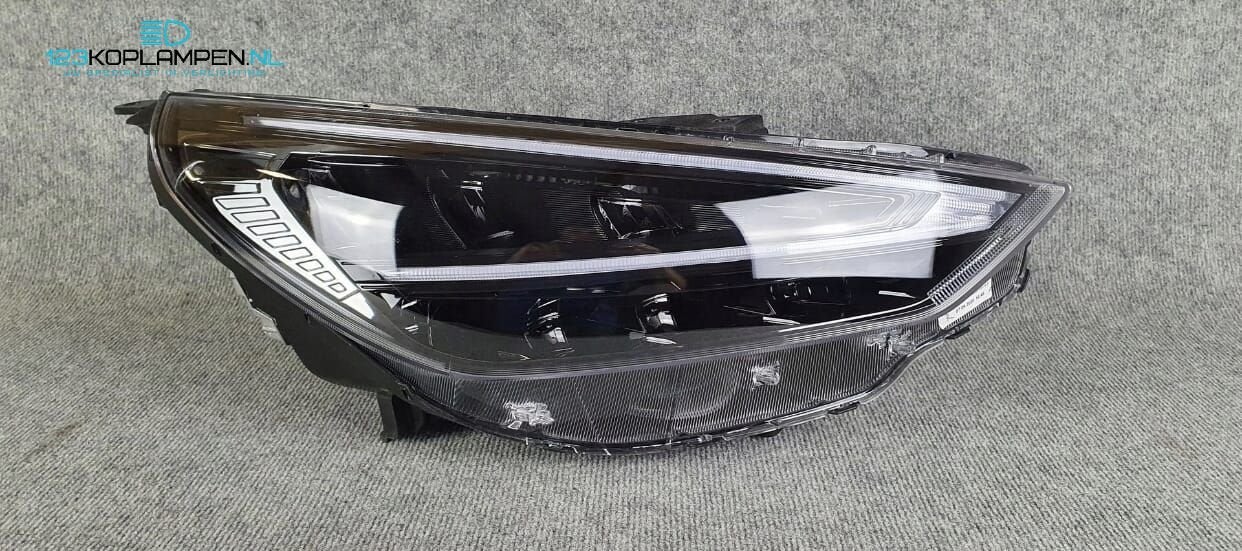 Hyundai I30 facelift Full LED koplamp koplampen links rechts, Gebruikt, -, -, Ophalen of Verzenden