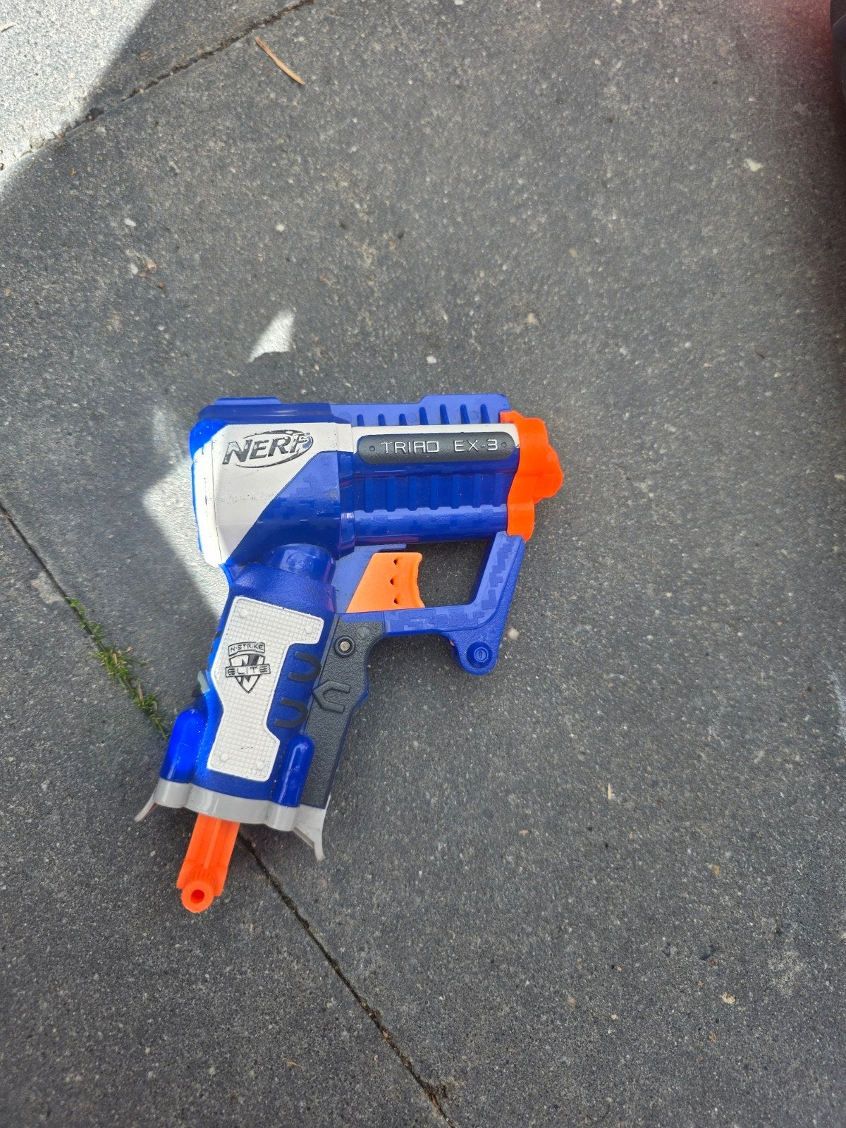 Nerf Triad EX-3 Blaster - Compacte Speelplezier, Ophalen of Verzenden
