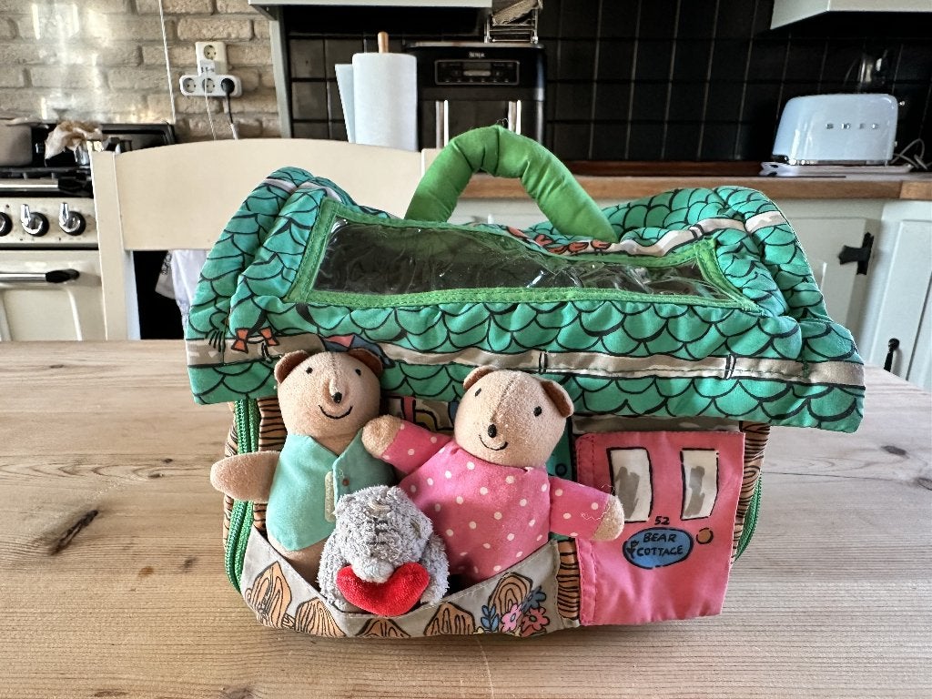 Teddy activity cottage, Ophalen of Verzenden, Zo goed als nieuw, Stoffen beer, Overige merken