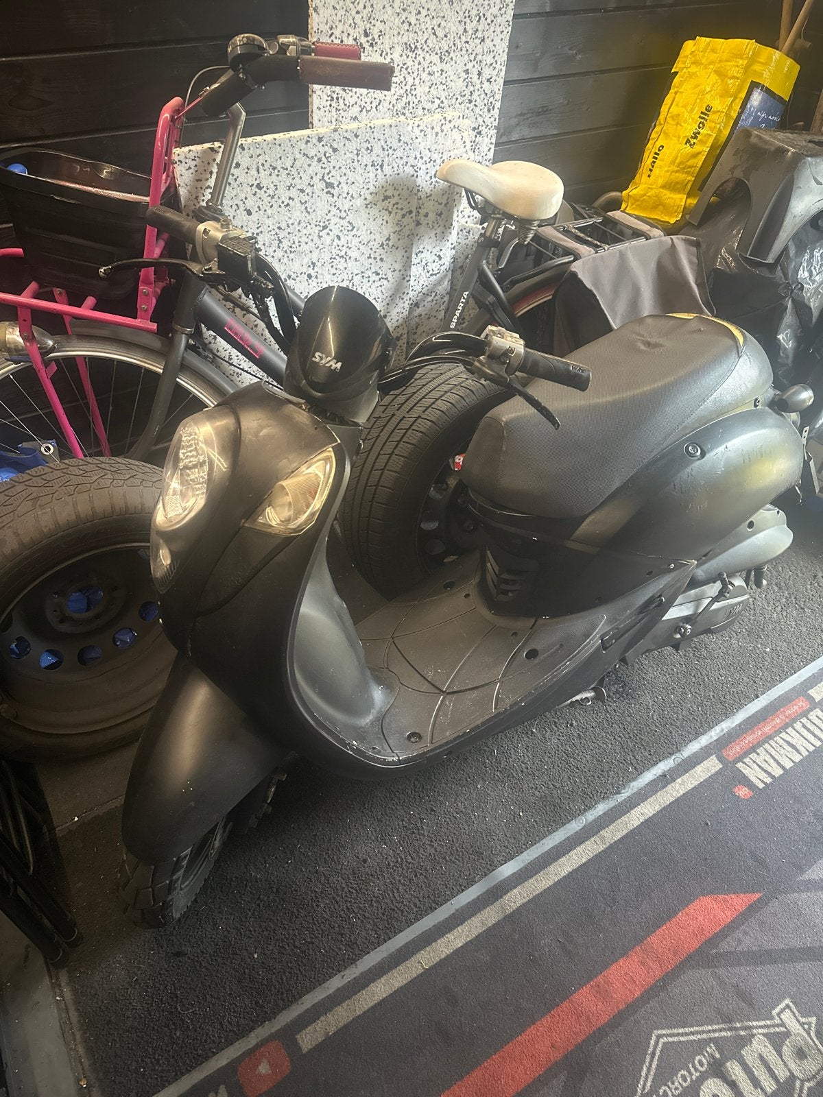 Sym Mio Scooter - Zwart, Gebruikt, Ophalen of Verzenden, Benzine, 50 cc