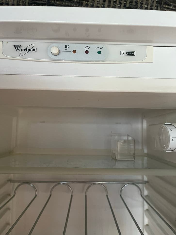 Whirlpool ART 471/3 Koel-vriescombinatie, Gebruikt, 200 liter of meer, 60 cm of meer, Met aparte vriezer