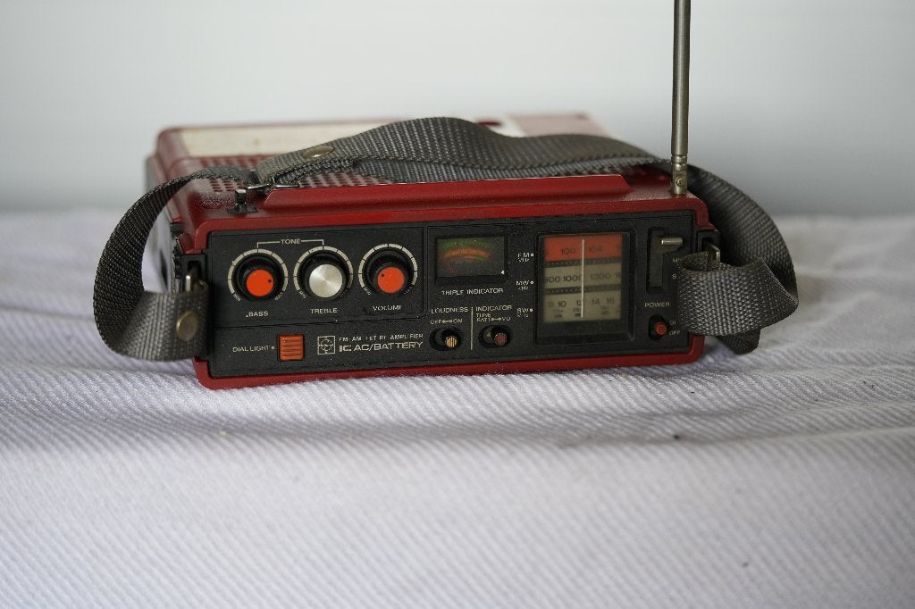 Nood Radio Europhon, bijzonder!, Ophalen, Zo goed als nieuw, Transistorradio