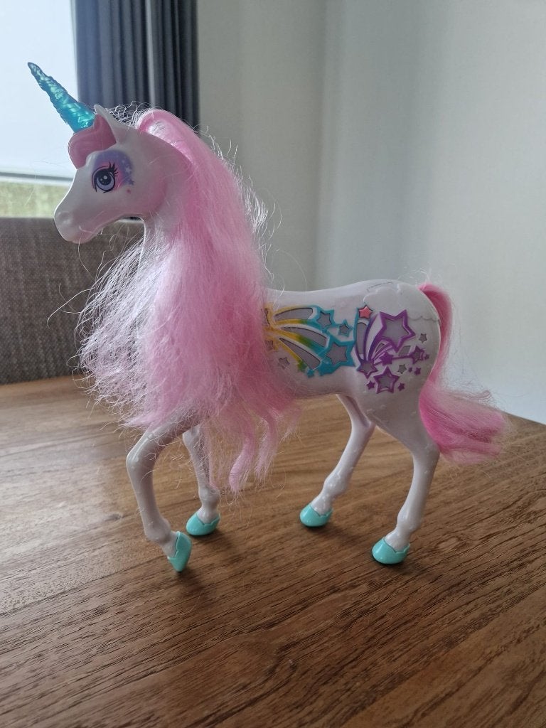 Barbie Dreamtopia Magische eenhoorn, Ophalen, Zo goed als nieuw, Barbie