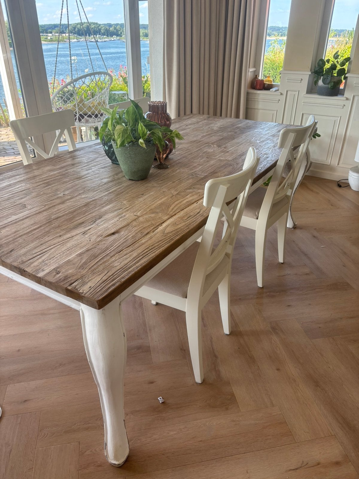 Robuuste tafel met 4 stoelen, Huis en Inrichting, Tafels | Eettafels, Ophalen, Gebruikt, 200 cm of meer, 50 tot 100 cm